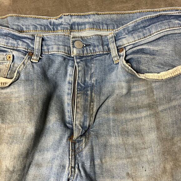 Levis 514 Jeans Mens 36x32 Straight Light Wash Pocket Denim Casual Distressed - Picture 4 of 8